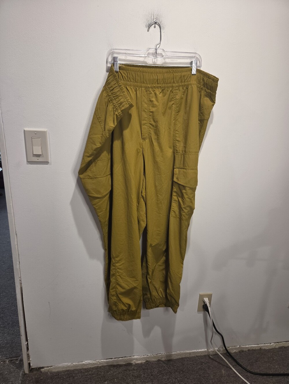 Old Navy Size 3x Sporty Quick Dry Green High Rise Cargo Joggers